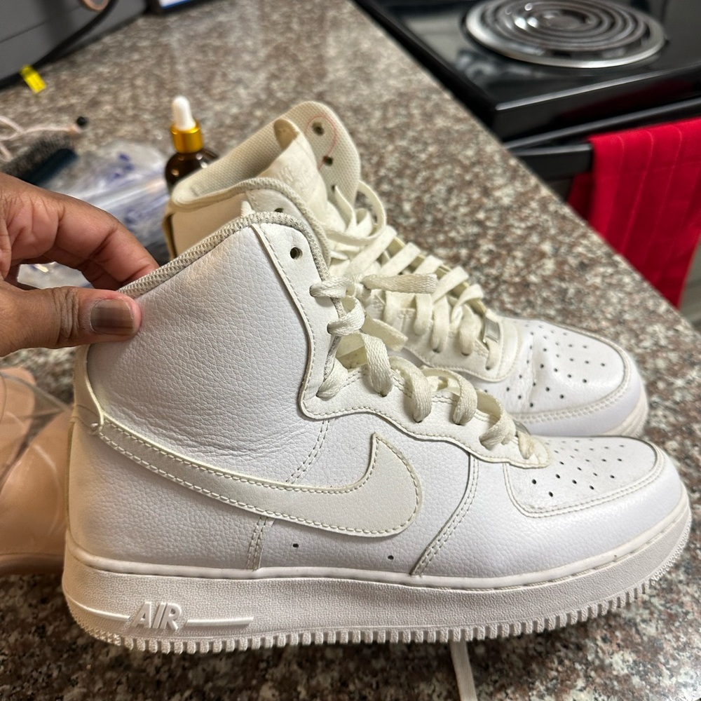 White Nike shoes size 9 US man